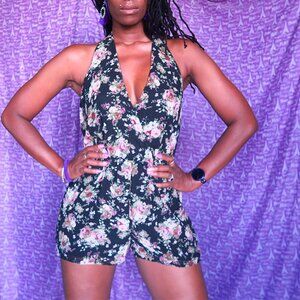 Forever 21 floral halter neck romper playsuit jumpsuit vneck in black multicolor